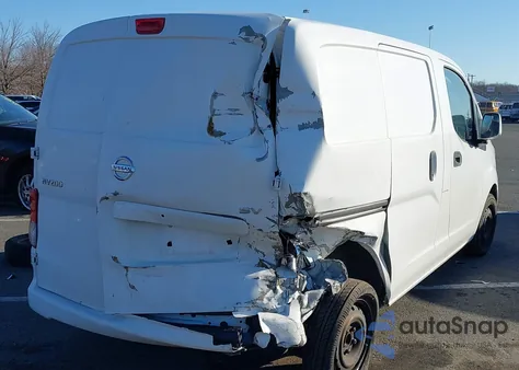 2018 Nissan Nv200 Sv from USA, damaged, VIN 3N6CM0KN5JK698851